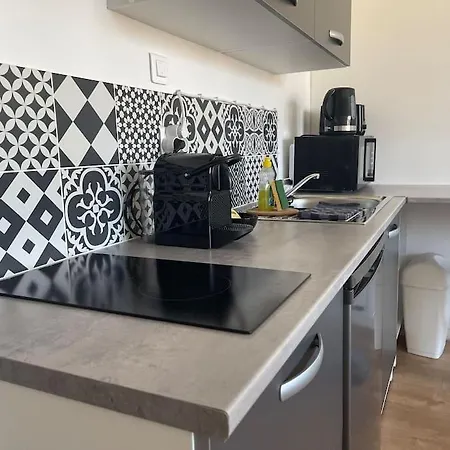 Apartment Cosy Rue Alexander Taylor, Wifi, 2 Pers