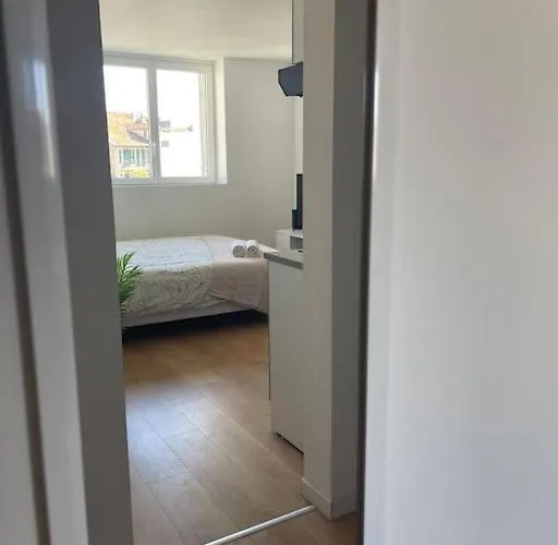 Lägenhet Cosy Rue Alexander Taylor, Wifi, 2 Pers